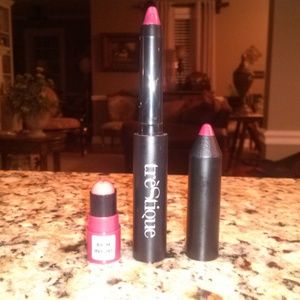 Trestique Matte Lip Crayon + Shiny Lip Balm